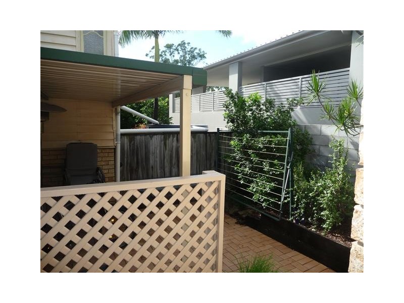 2/57 Birdwood Road, Carina Heights QLD 4152