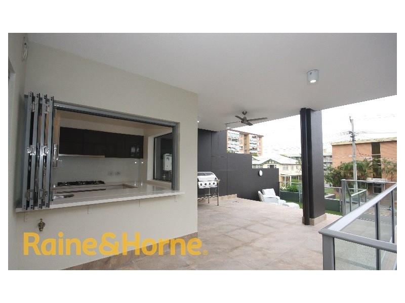 1/52 Rialto Street, Coorparoo QLD 4151