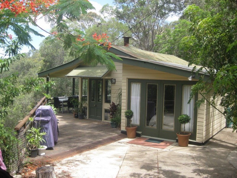 1003 Mt Nebo Road, The Gap QLD 4061