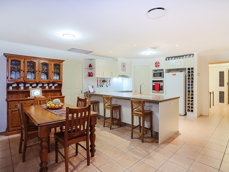 58 Oak Place, Mackenzie QLD 4156