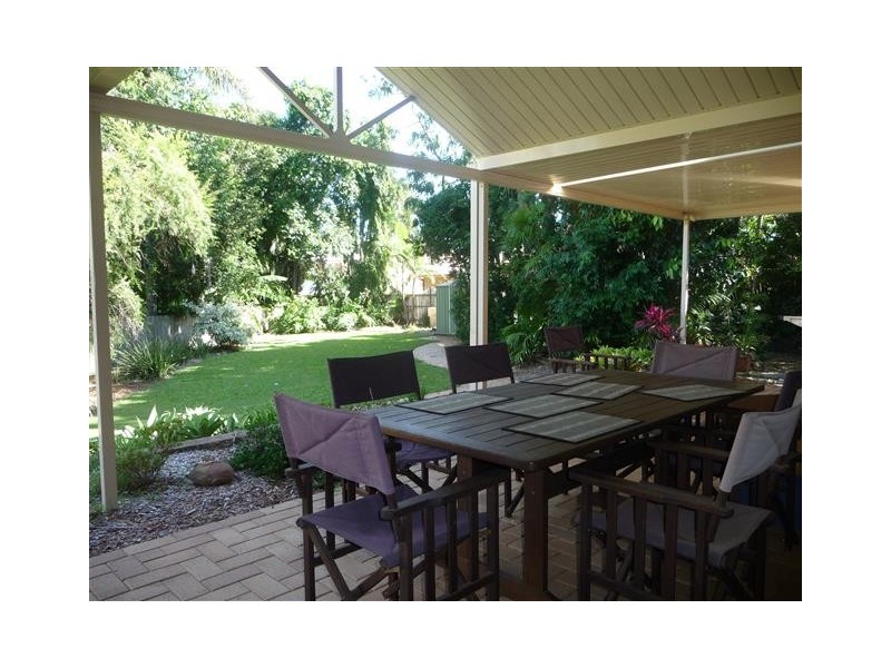 7 Salm Court, Carindale QLD 4152