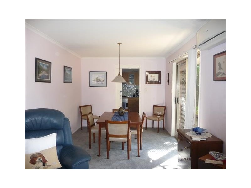 7 Salm Court, Carindale QLD 4152