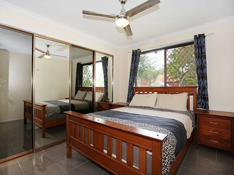 16 Lycette Street, Belmont QLD 4153