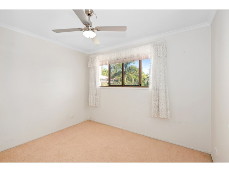 3 Briggs Court, Carindale QLD 4152