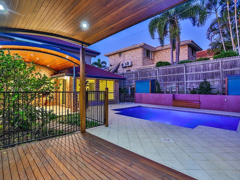 2 Goodwood Place, Carindale QLD 4152