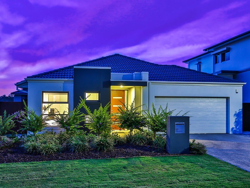 97 Ridgeview Street, Carindale QLD 4152