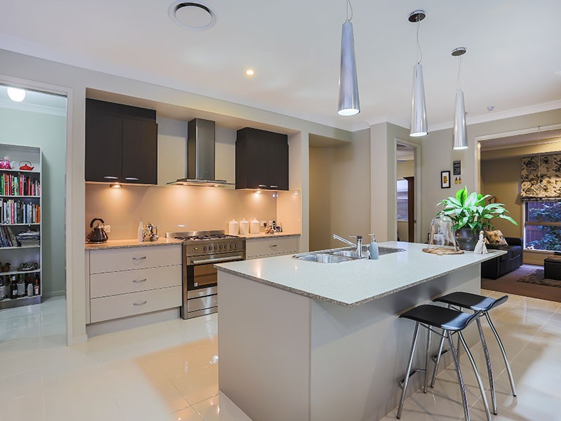 97 Ridgeview Street, Carindale QLD 4152