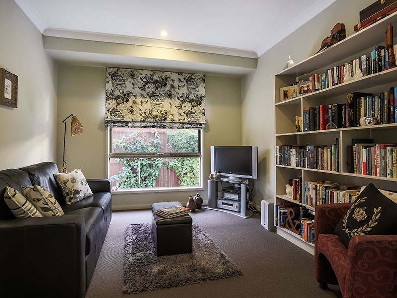 97 Ridgeview Street, Carindale QLD 4152