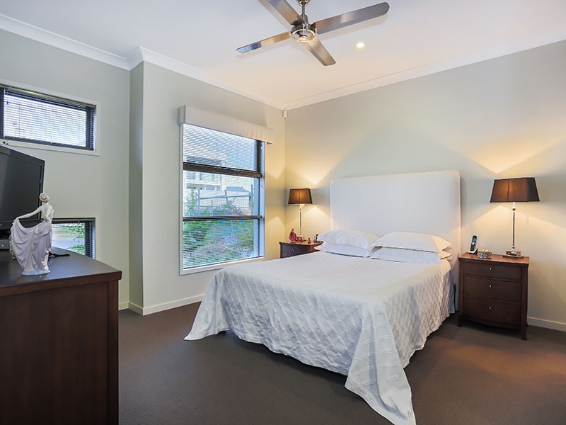 97 Ridgeview Street, Carindale QLD 4152