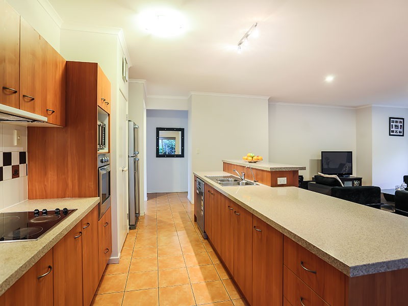 81 Oak Place, Mackenzie QLD 4156
