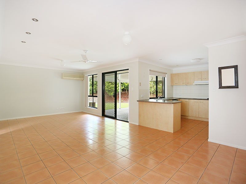 38 Aspen Street, Carindale QLD 4152