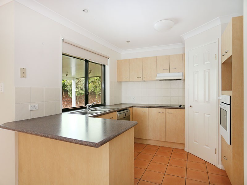 38 Aspen Street, Carindale QLD 4152