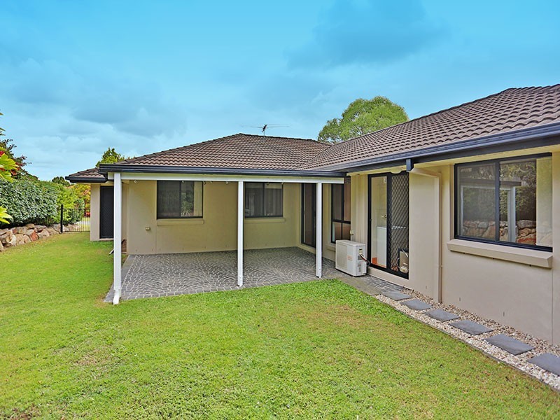 38 Aspen Street, Carindale QLD 4152