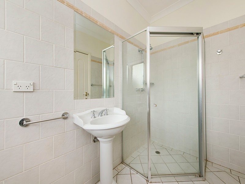 5 Talavera Street, Carindale QLD 4152