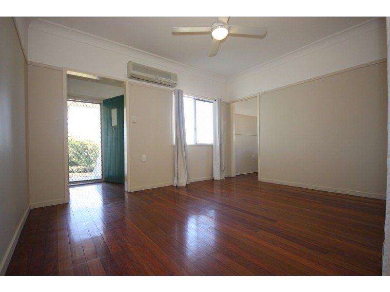 70 Florence Street, Carina QLD 4152