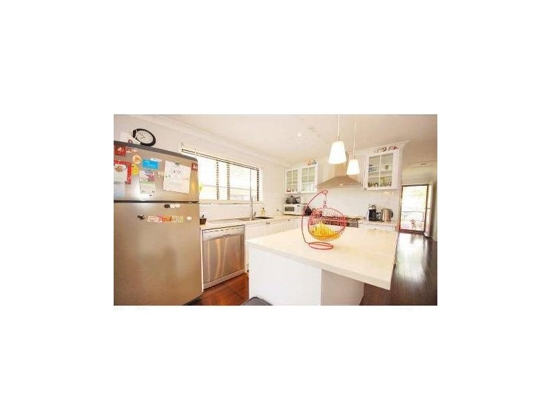 23 Ingleston Street, Wynnum West QLD 4178