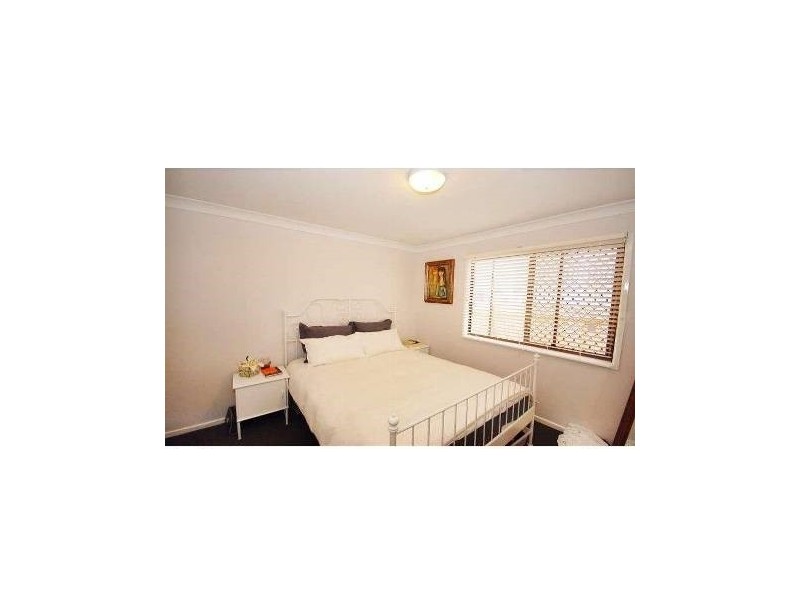 23 Ingleston Street, Wynnum West QLD 4178