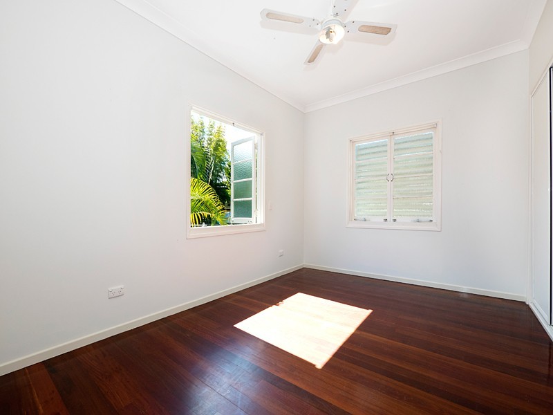 42 Pitt Street, Annerley QLD 4103