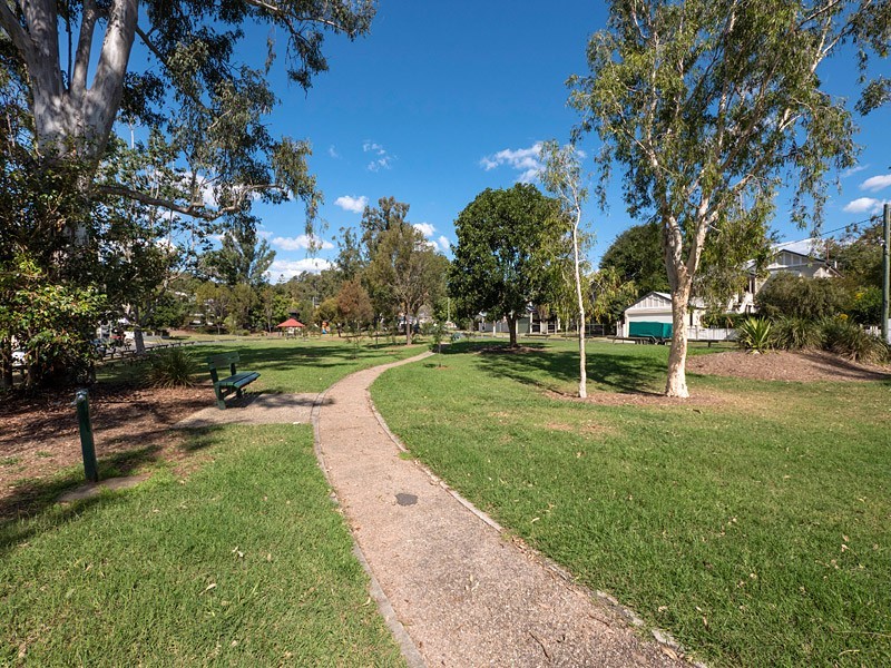 42 Pitt Street, Annerley QLD 4103