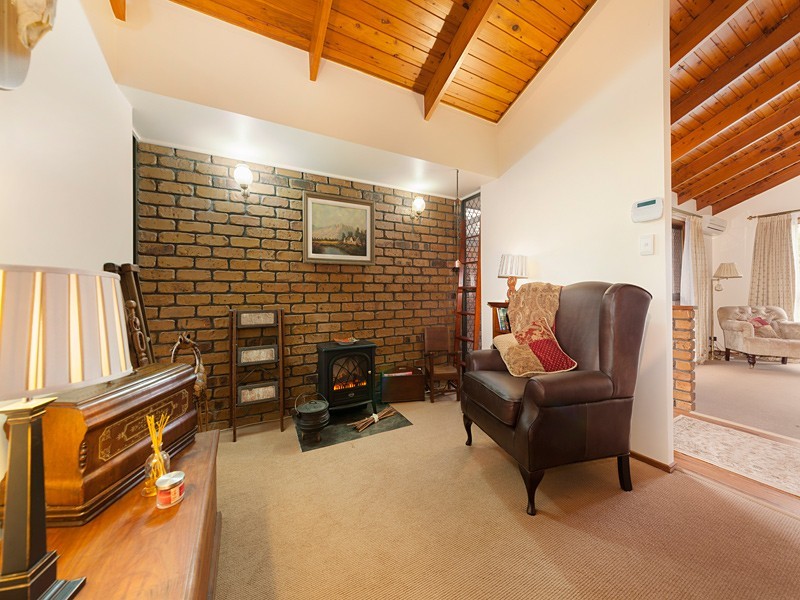 18 Laglan Street, Carindale QLD 4152