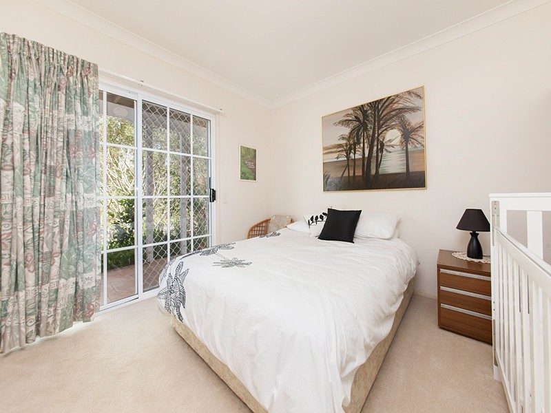 42 Kilmorey Street, Carindale QLD 4152