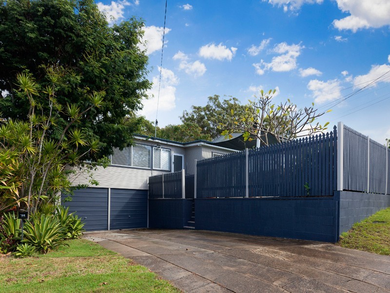 35 Banbury Street, Carina QLD 4152