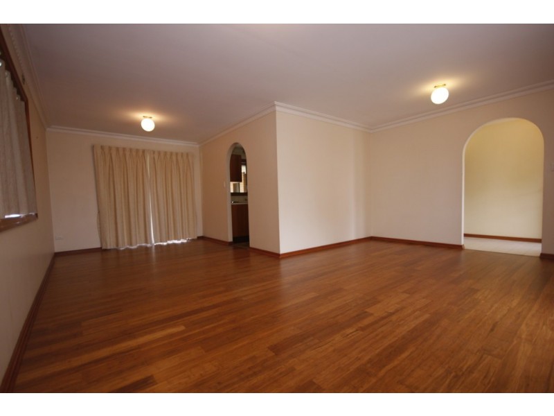 5 Briarwood Street, Carindale QLD 4152
