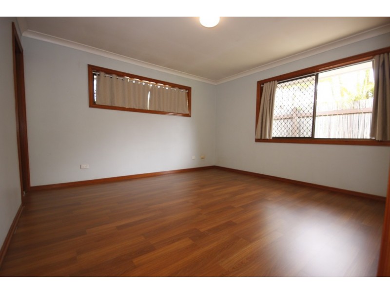 5 Briarwood Street, Carindale QLD 4152
