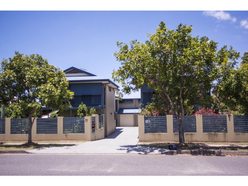 1/77 Adelaide Street, Carina QLD 4152