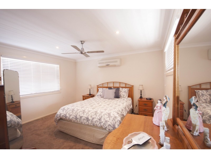 1/77 Adelaide Street, Carina QLD 4152