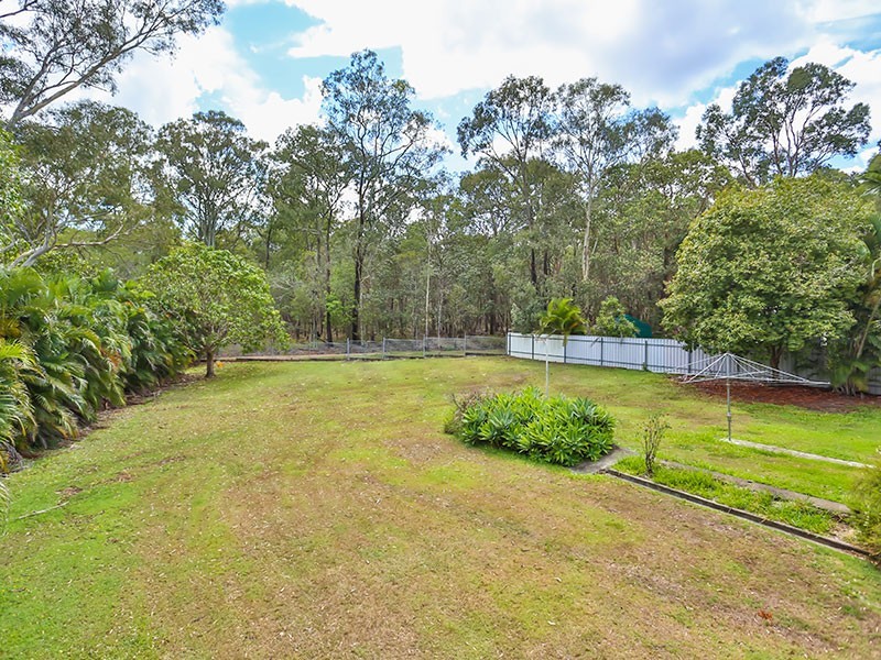 26 Milanion Crescent, Carindale QLD 4152