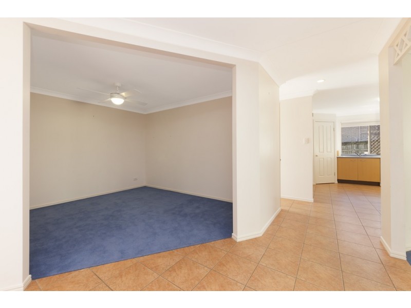 13 Raphael Place, Mackenzie QLD 4156