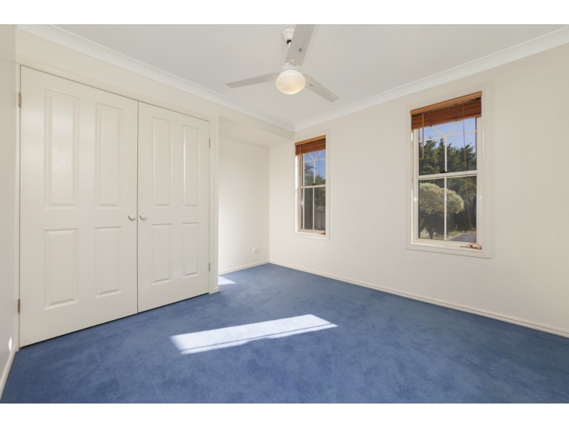 13 Raphael Place, Mackenzie QLD 4156