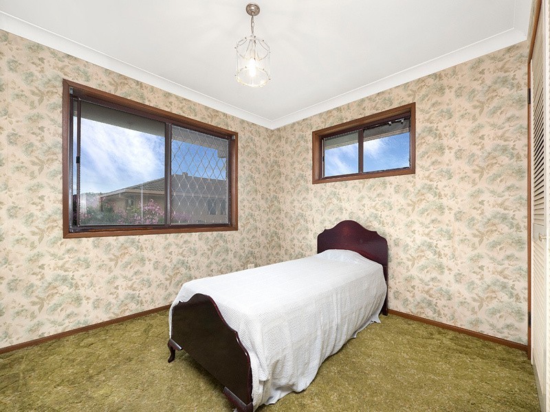 271 Winstanley Street, Carindale QLD 4152