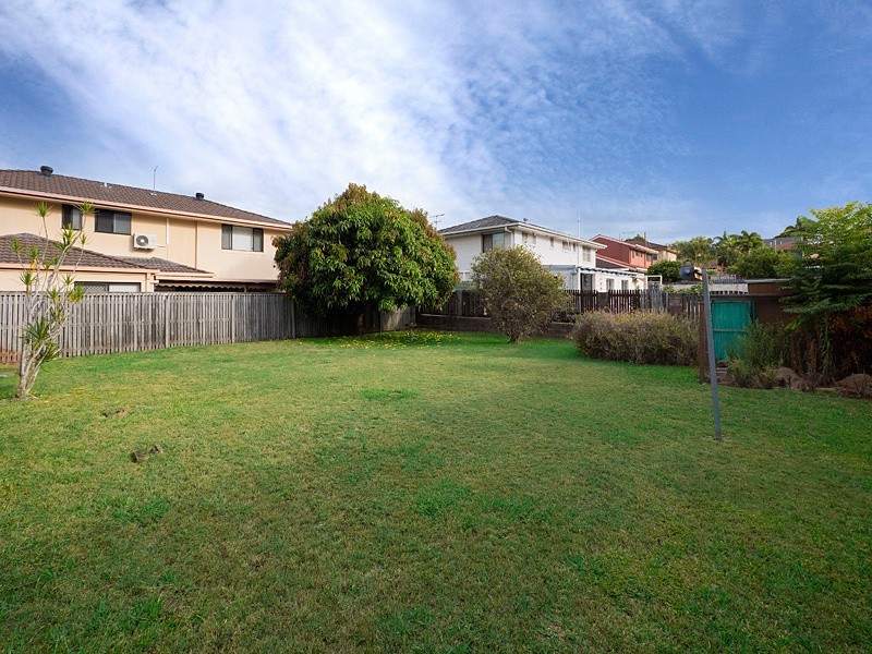 271 Winstanley Street, Carindale QLD 4152