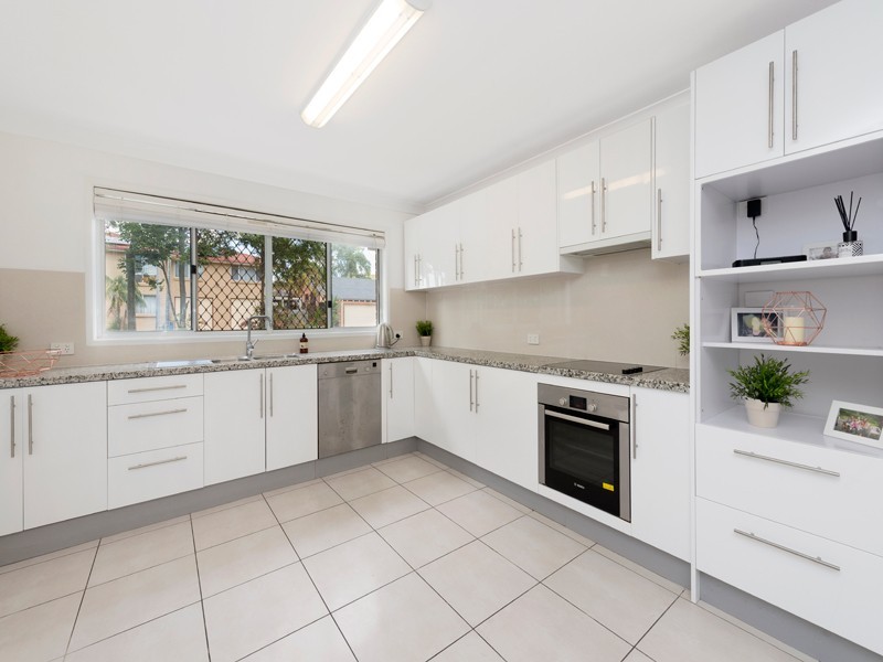 48 Sherborne Street, Carindale QLD 4152