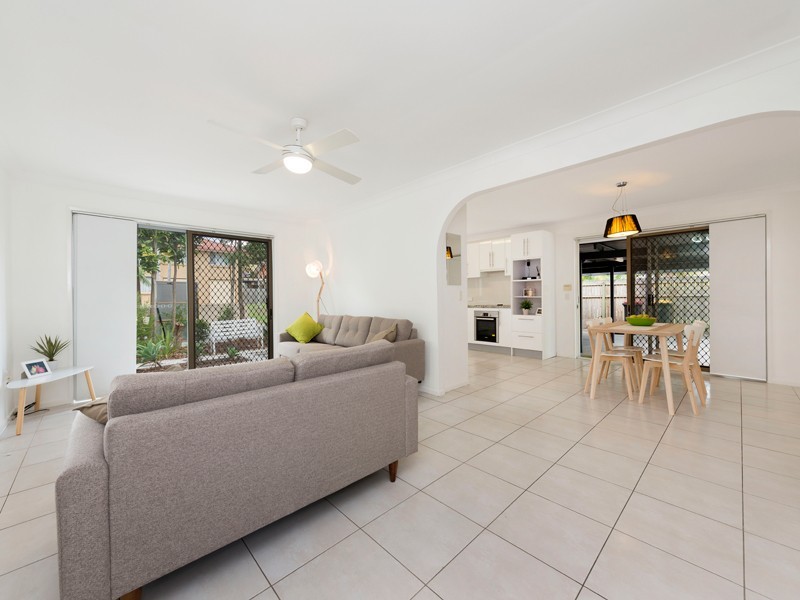 48 Sherborne Street, Carindale QLD 4152