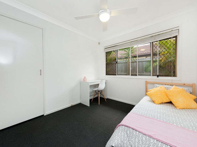 48 Sherborne Street, Carindale QLD 4152