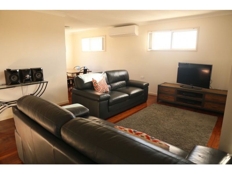 123 Malabar Street, Wynnum West QLD 4178