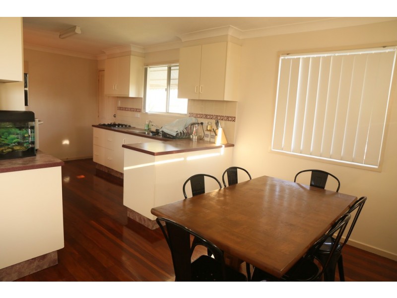 123 Malabar Street, Wynnum West QLD 4178