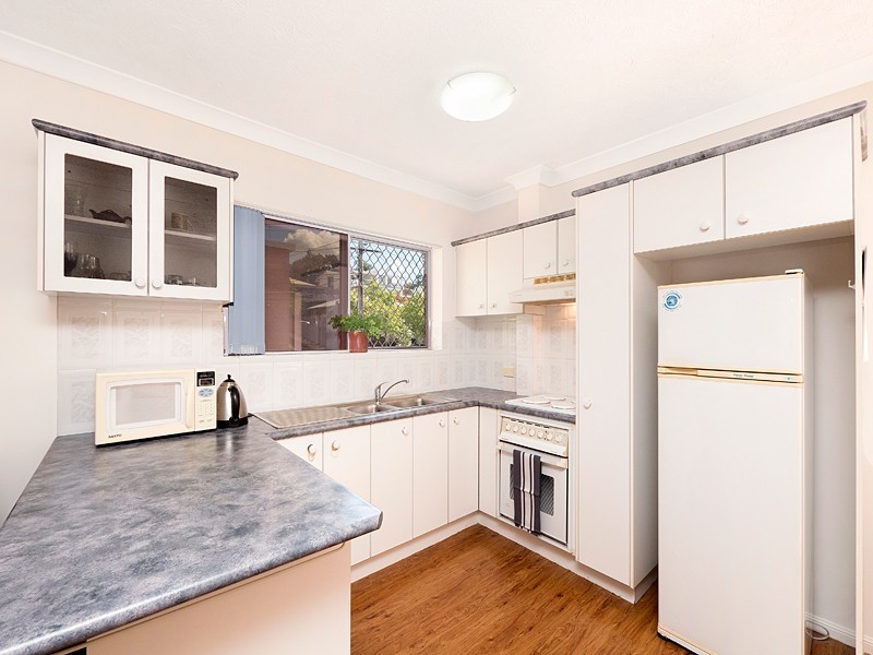4/51 Pembroke Road, Coorparoo QLD 4151