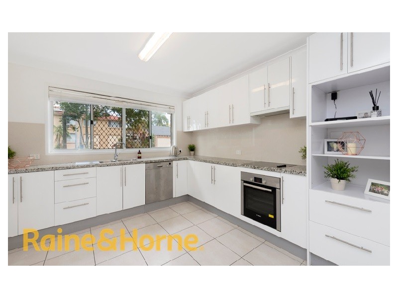 48 Sherborne Street, Carindale QLD 4152