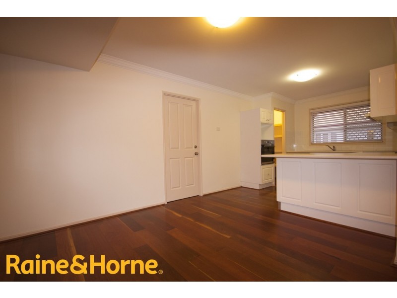 1/92 Adelaide street, Carina QLD 4152