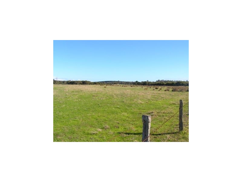 ‘Waltons’ 527 Forestry Road, Uduc WA 6220