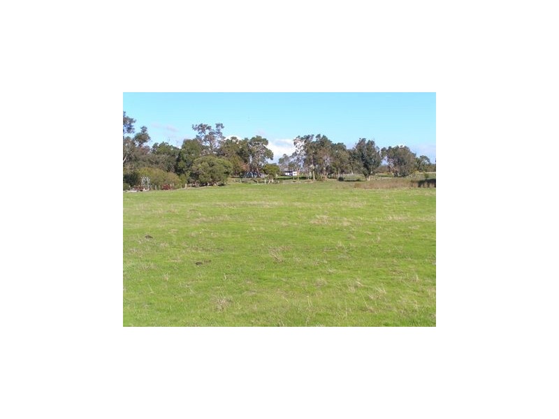 ‘Waltons’ 527 Forestry Road, Uduc WA 6220