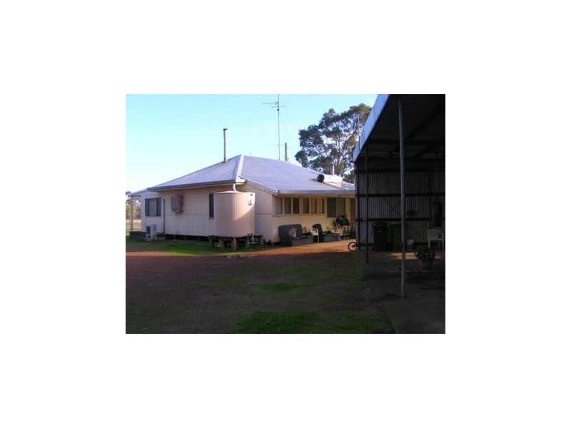 ‘Waltons’ 527 Forestry Road, Uduc WA 6220