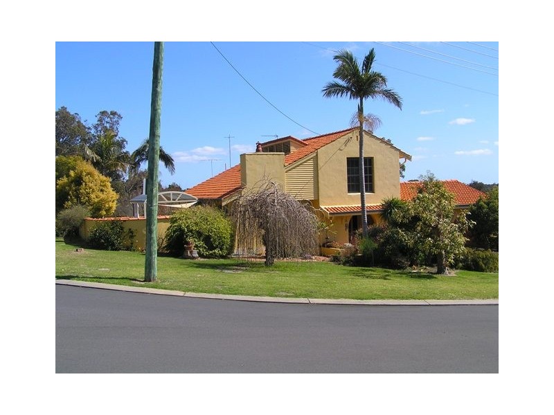 1 Hillside Road, Harvey WA 6220