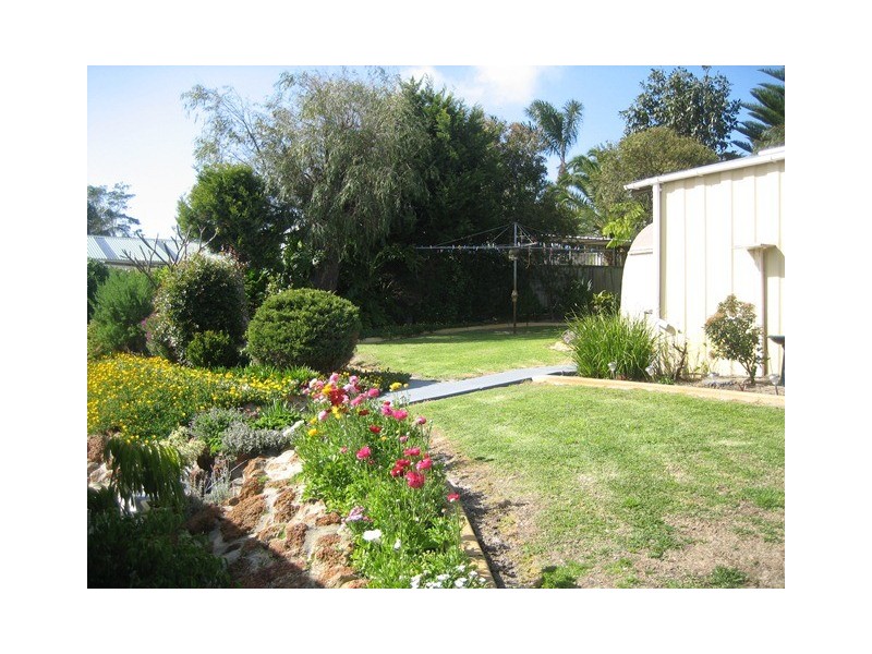 17 Diadem Street, Eaton WA 6232