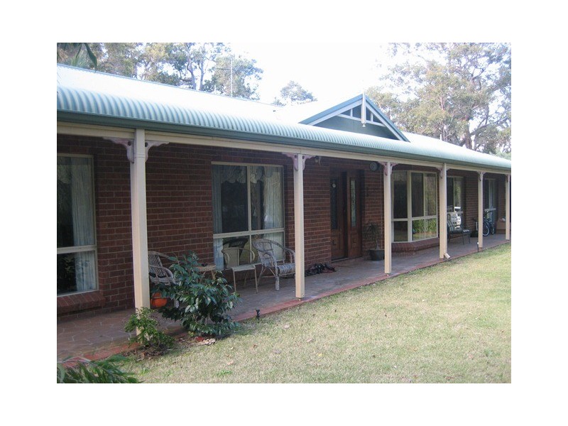 5 Feast Place, Leschenault WA 6233