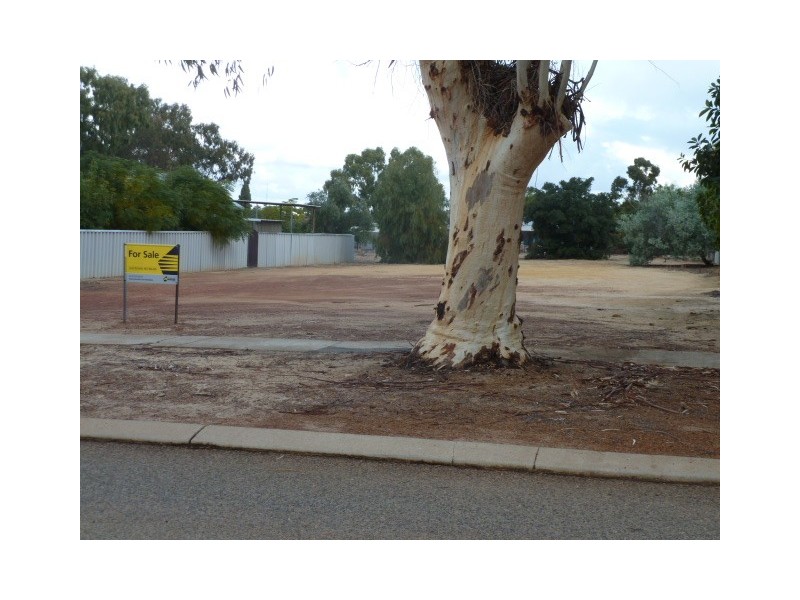 27 Forrest Street, Quairading WA 6383